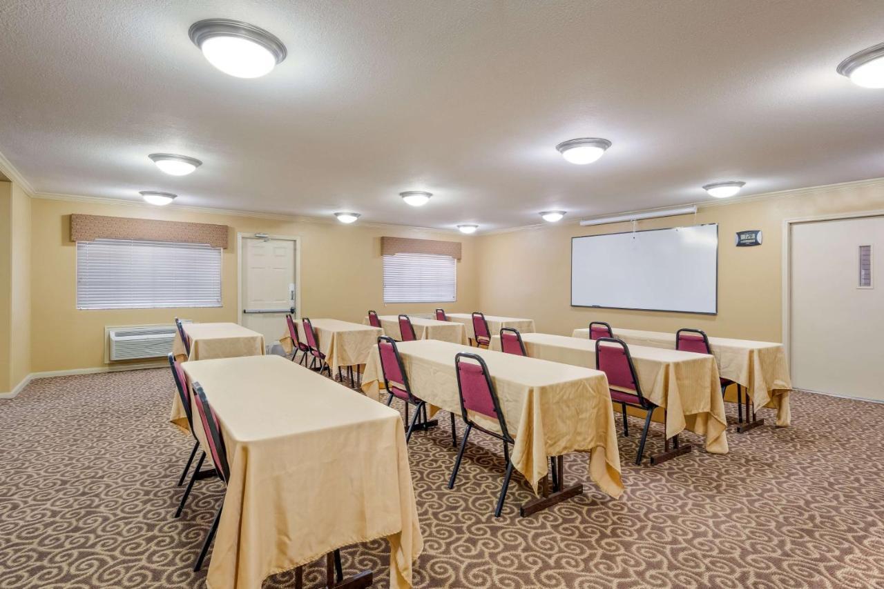 Surestay Hotel By Best Western Deer Park Buitenkant foto